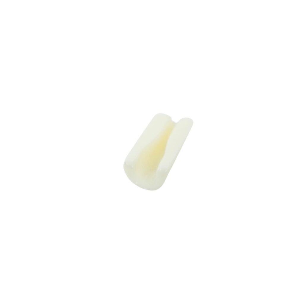 White / DPA 4060