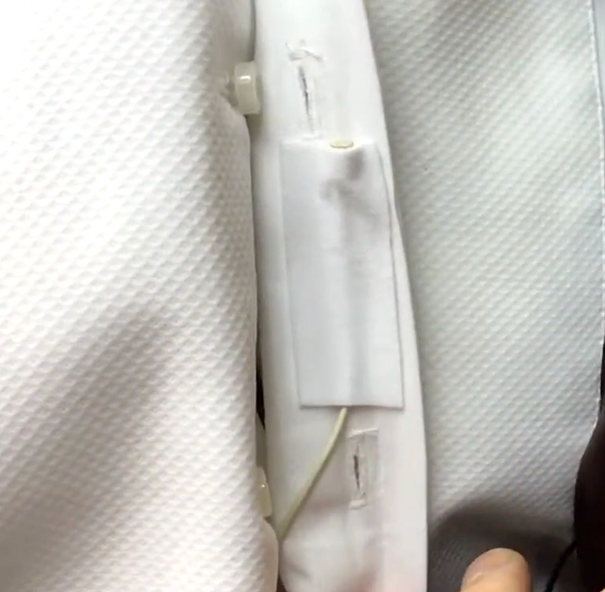 White / 30 Small Strips (8 x 2.5cm)